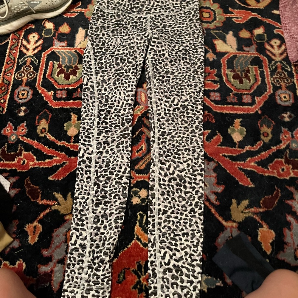 Outdoor voices leggings